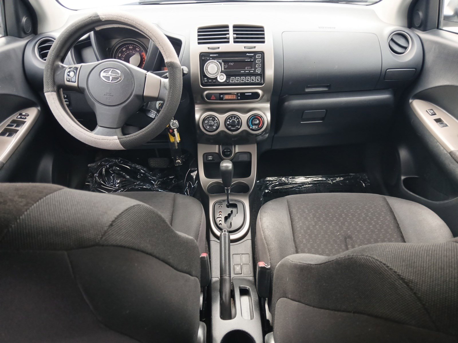 Used 2011 Scion xD Release Series 3.0 image 10