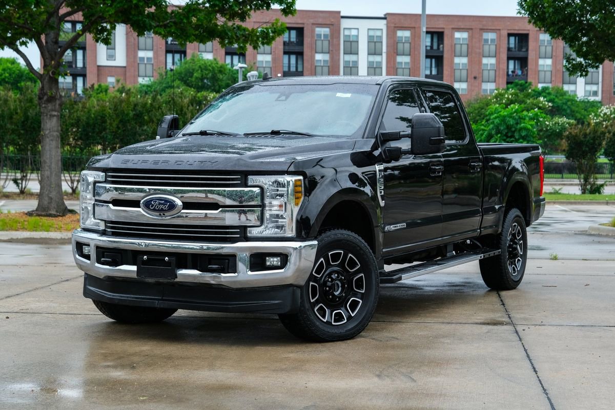 Used 2019 Ford F250 Lariat w/ Lariat Ultimate Package AWD/4WD image 7