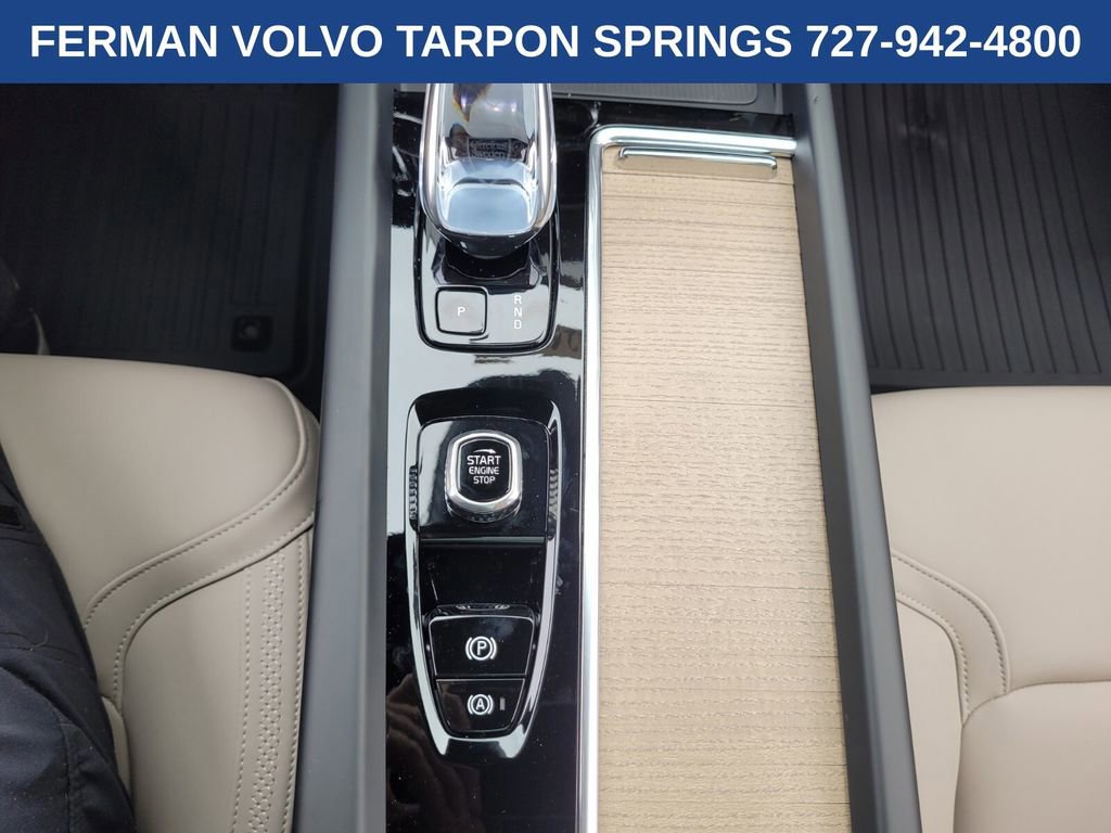 New 2026 Volvo XC60 B5 Plus w/ Protection Package Premier AWD/4WD image 25