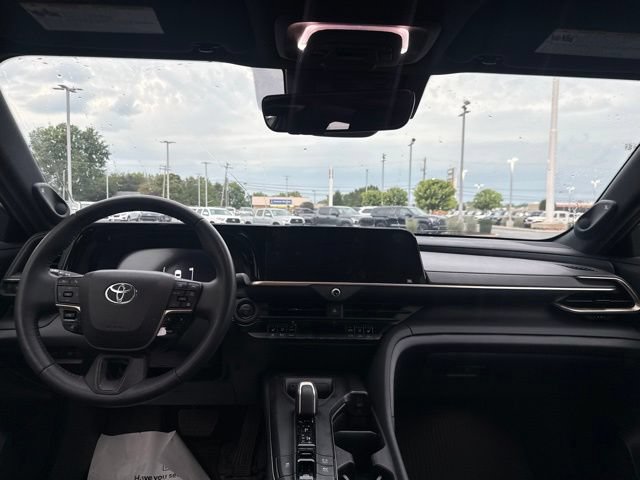 Used 2023 Toyota Crown w/ Advanced Technology Package AWD/4WD image 12