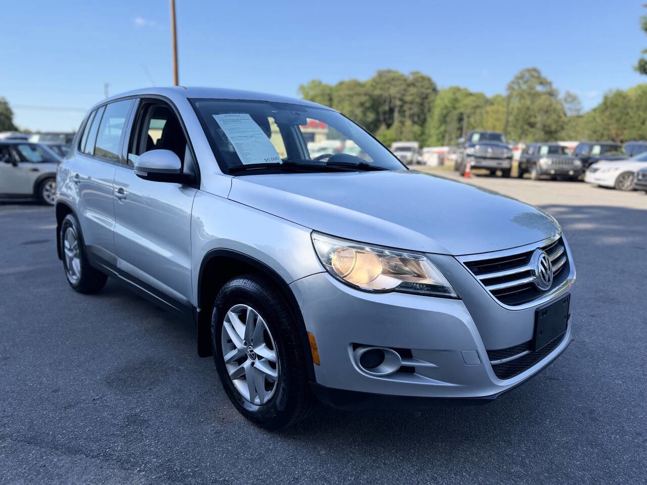 Used 2011 Volkswagen Tiguan S AWD/4WD image 3