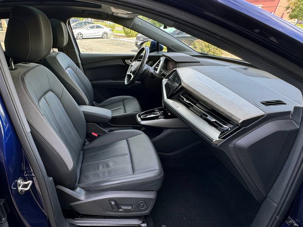 Used 2023 Audi Q4 e-tron Premium Plus w/ Premium Plus AWD/4WD image 36