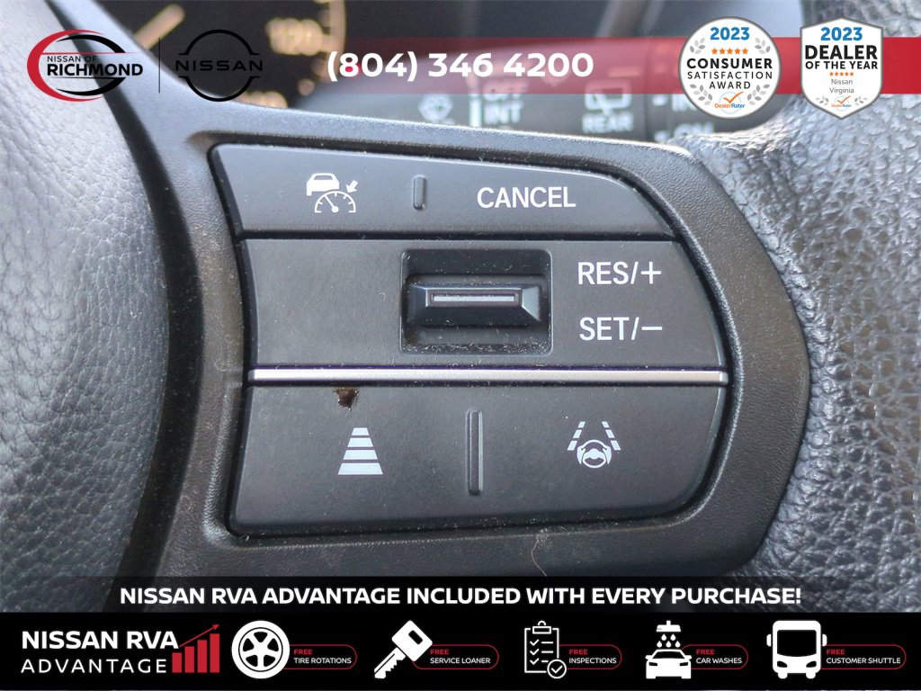 Used 2025 Honda HR-V LX image 25