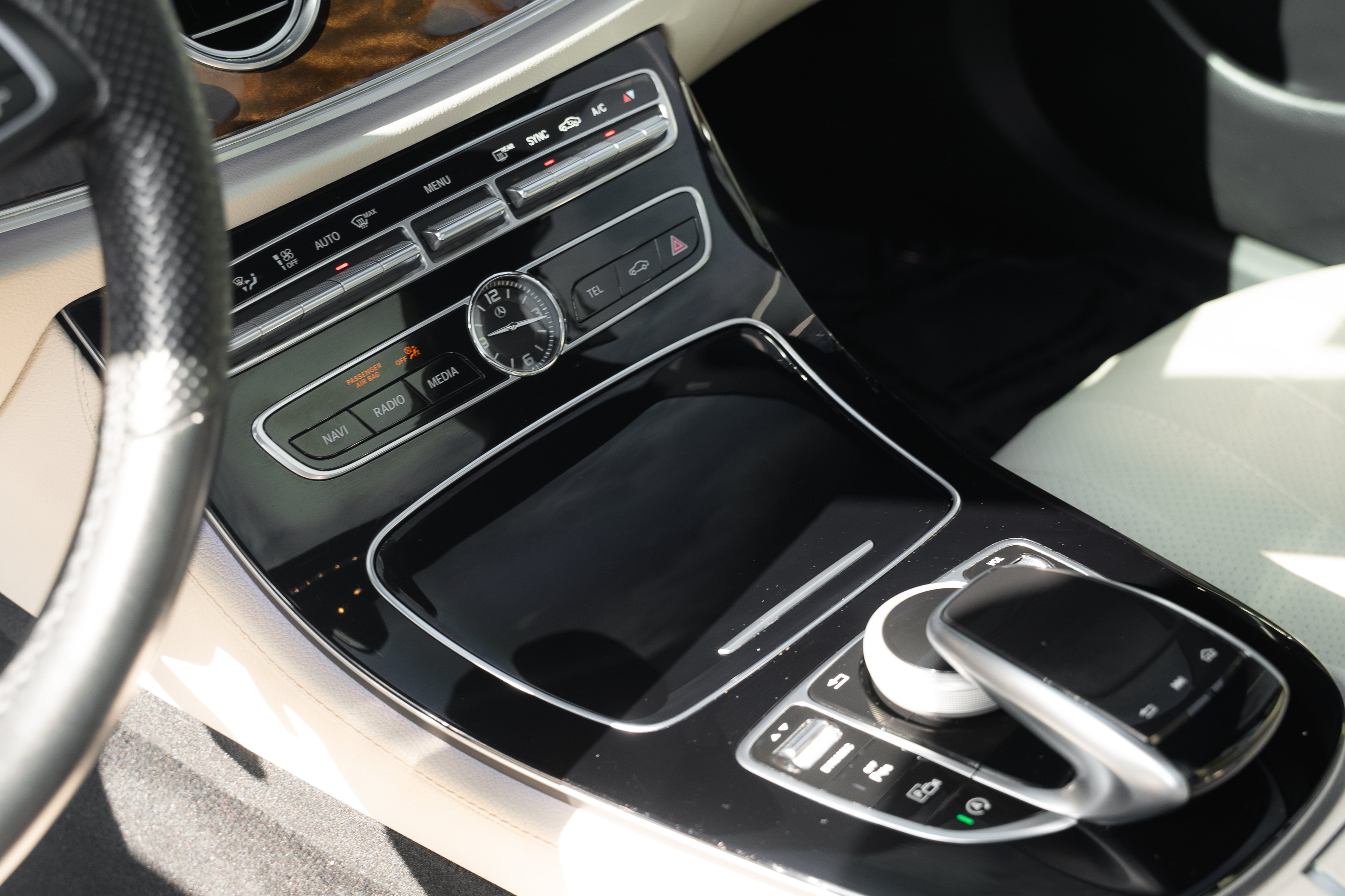 Used 2017 Mercedes-Benz E 300 image 12