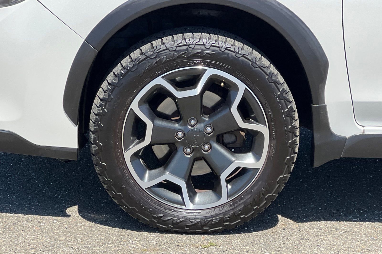 Used 2015 Subaru Crosstrek 2.0i Premium AWD/4WD image 11