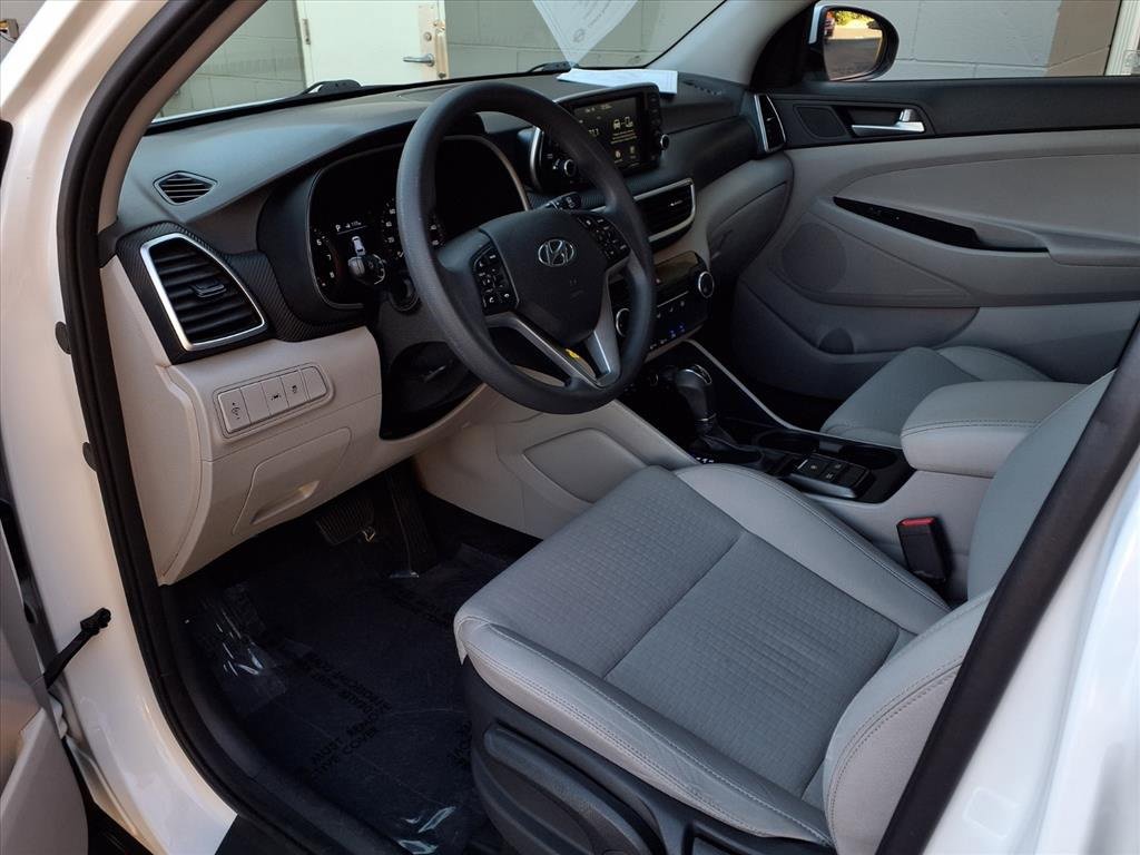 Used 2021 Hyundai Tucson SE w/ Cargo Package image 15