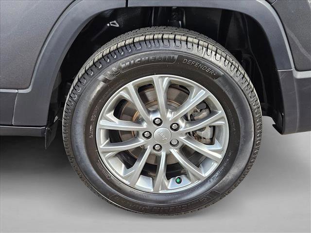 Used 2022 Jeep Cherokee Latitude Lux image 20