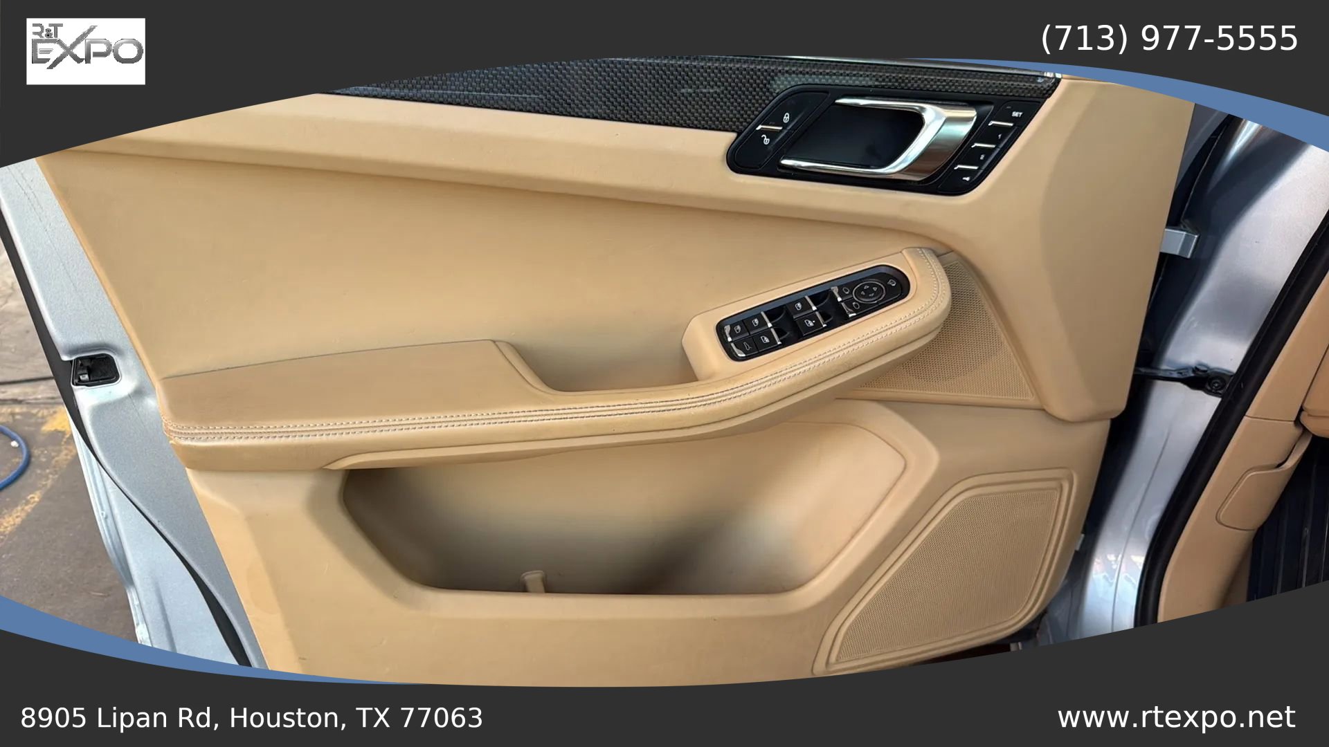 Used 2015 Porsche Macan Turbo AWD/4WD image 21