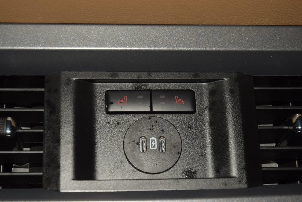 Used 2024 Ford F250 Lariat w/ Lariat Ultimate Package AWD/4WD image 48