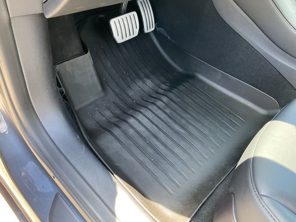 Used 2022 Tesla Model 3 Performance AWD/4WD image 20