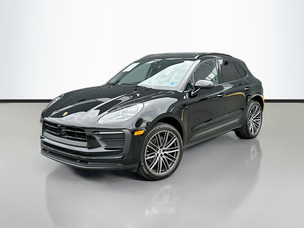 Certified 2023 Porsche Macan Turbo AWD/4WD image 1