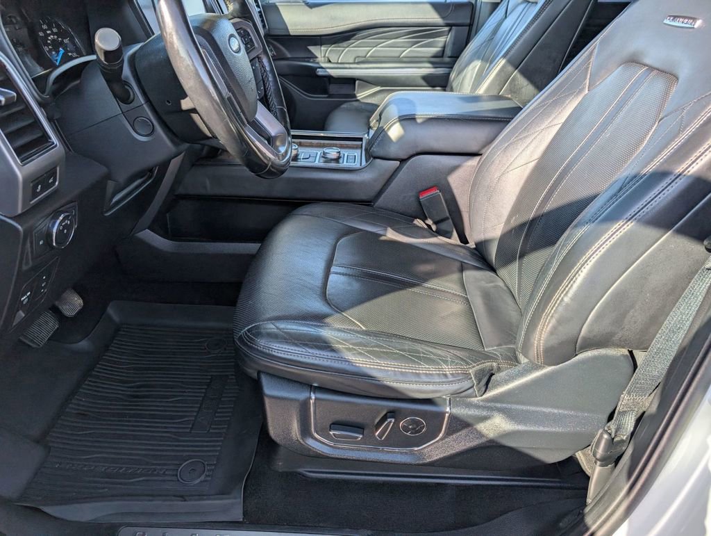 Used 2021 Ford Expedition Platinum image 21