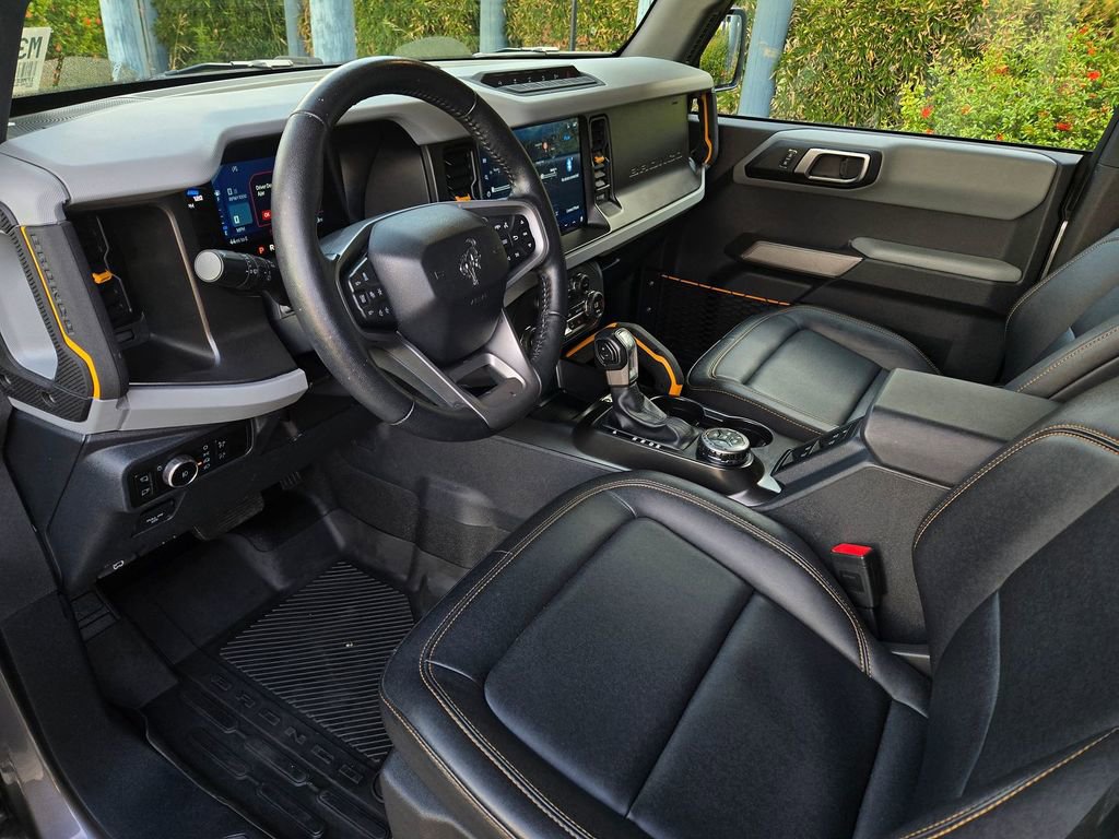 Used 2023 Ford Bronco Badlands image 9