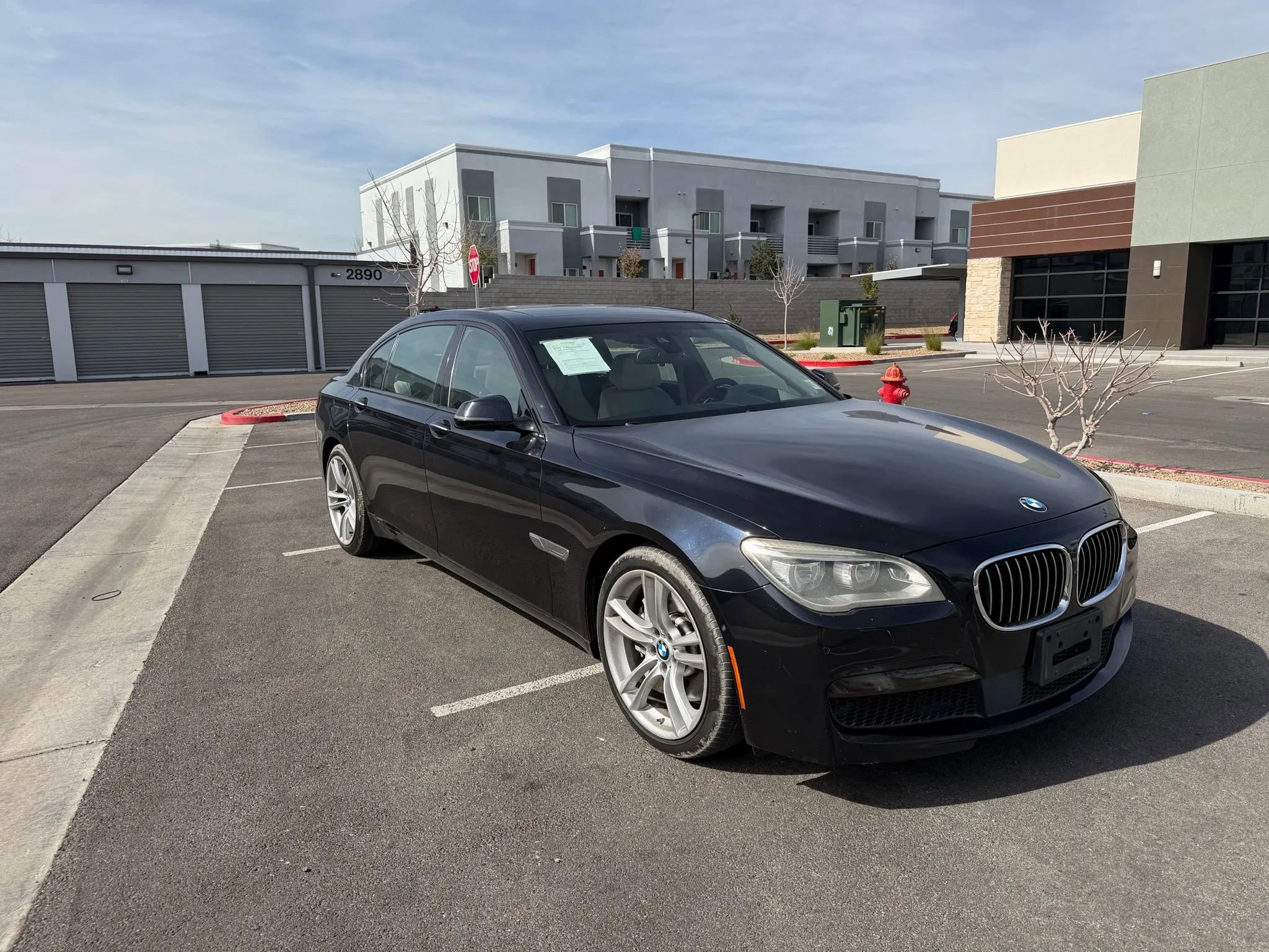 Used 2015 BMW 750Li w/ M Sport Edition RWD image 9