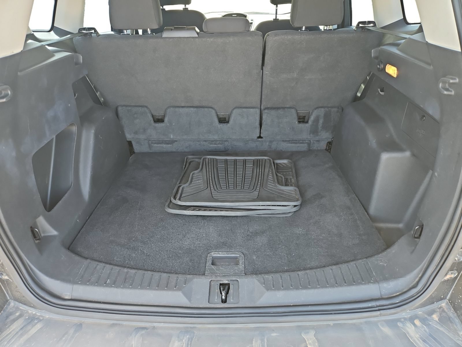 Used 2016 Ford Escape S FWD image 22