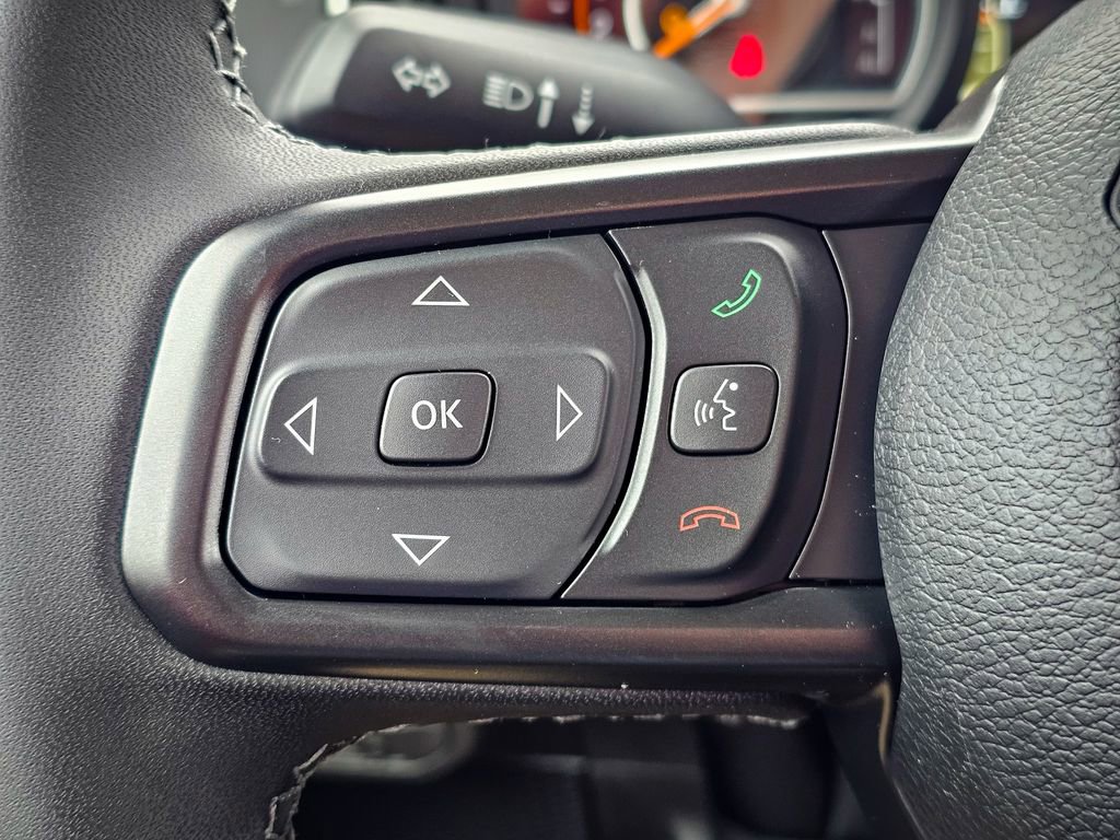 New 2026 Jeep Gladiator Sahara image 17