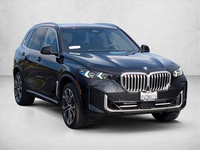 Used 2026 BMW X5 sDrive40i w/ Premium Package image 3