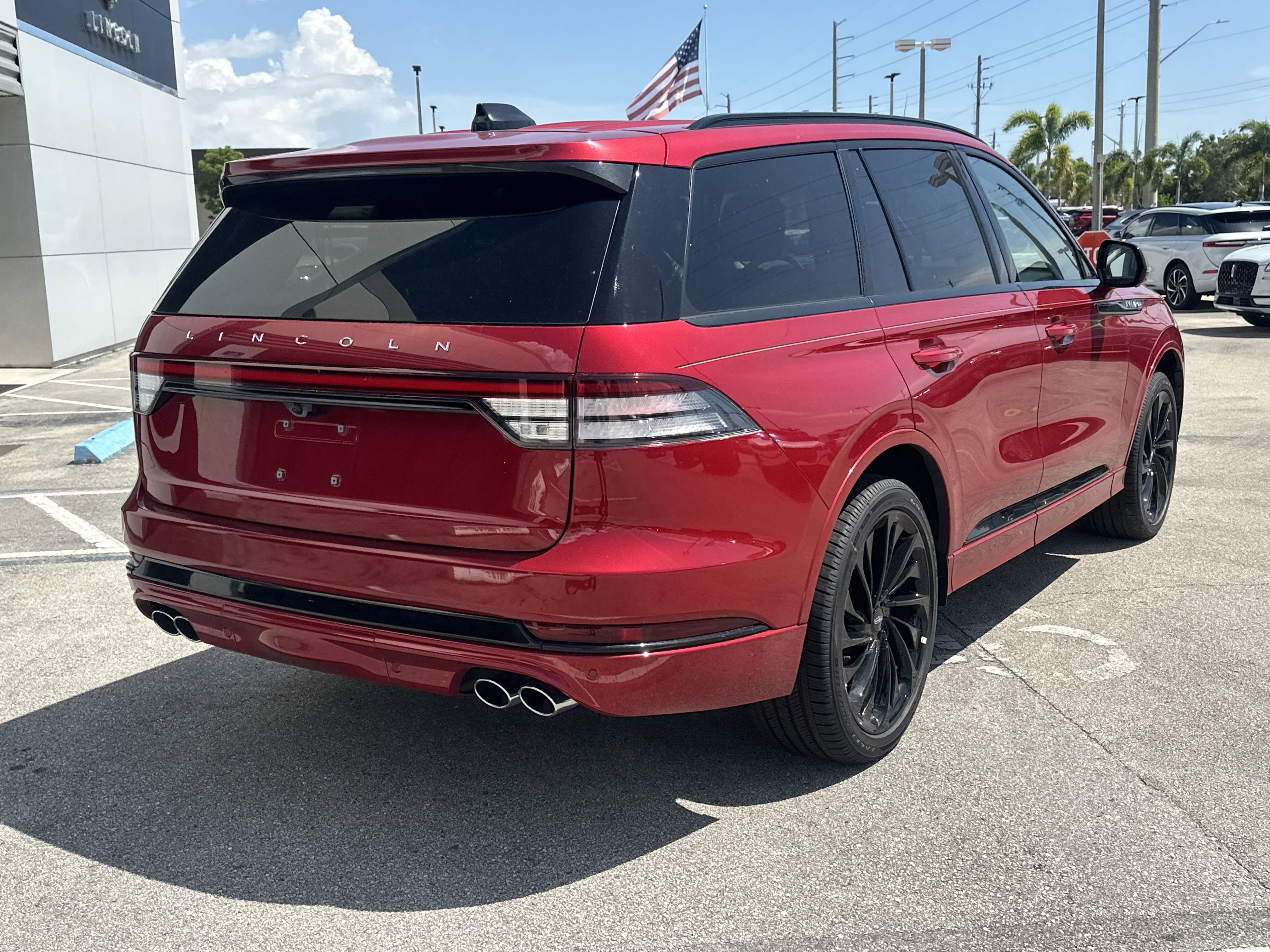 New 2025 Lincoln Aviator Reserve w/ Equipment Group 201A image 6