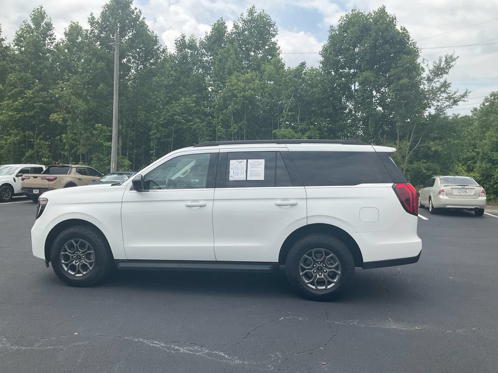 Certified 2025 Ford Expedition Active RWD image 8