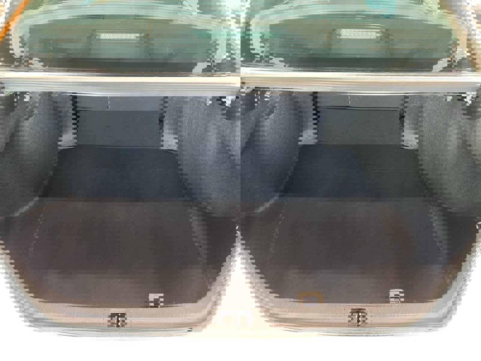 Used 2024 Toyota Camry SE image 26