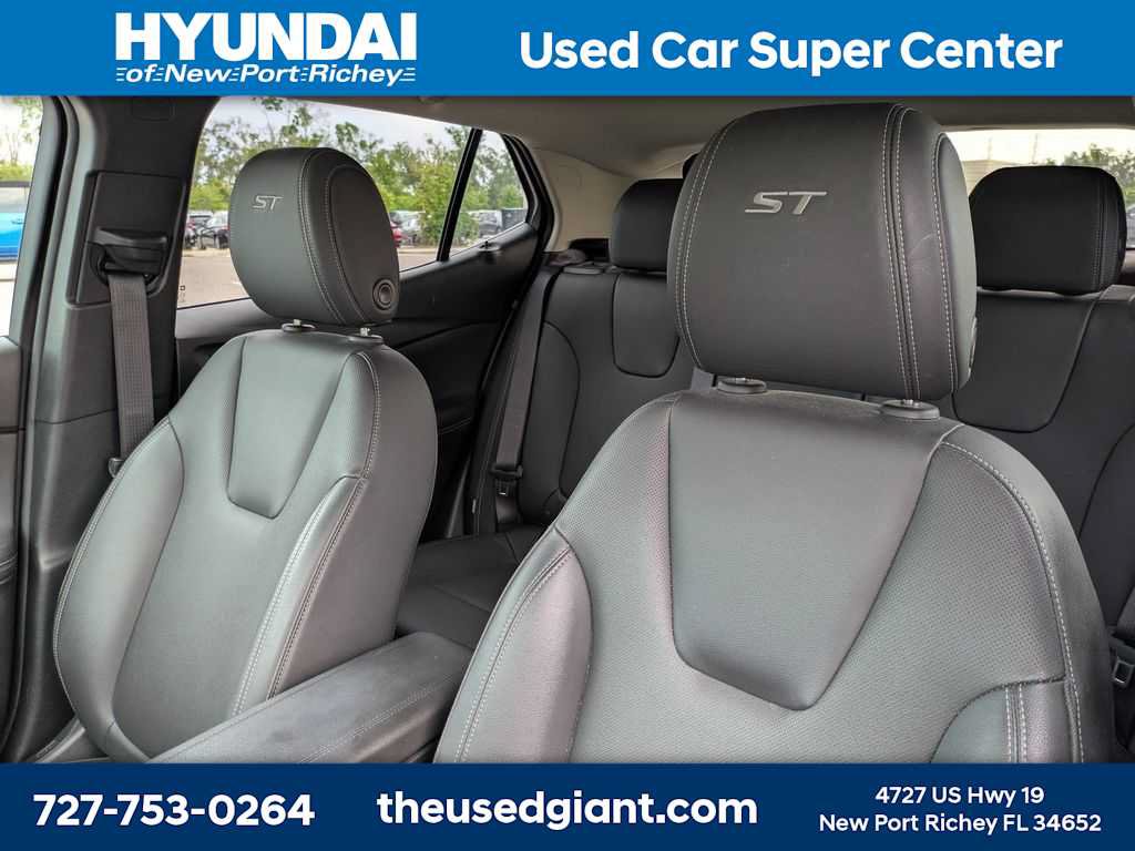 Used 2024 Buick Encore GX Sport Touring FWD image 7