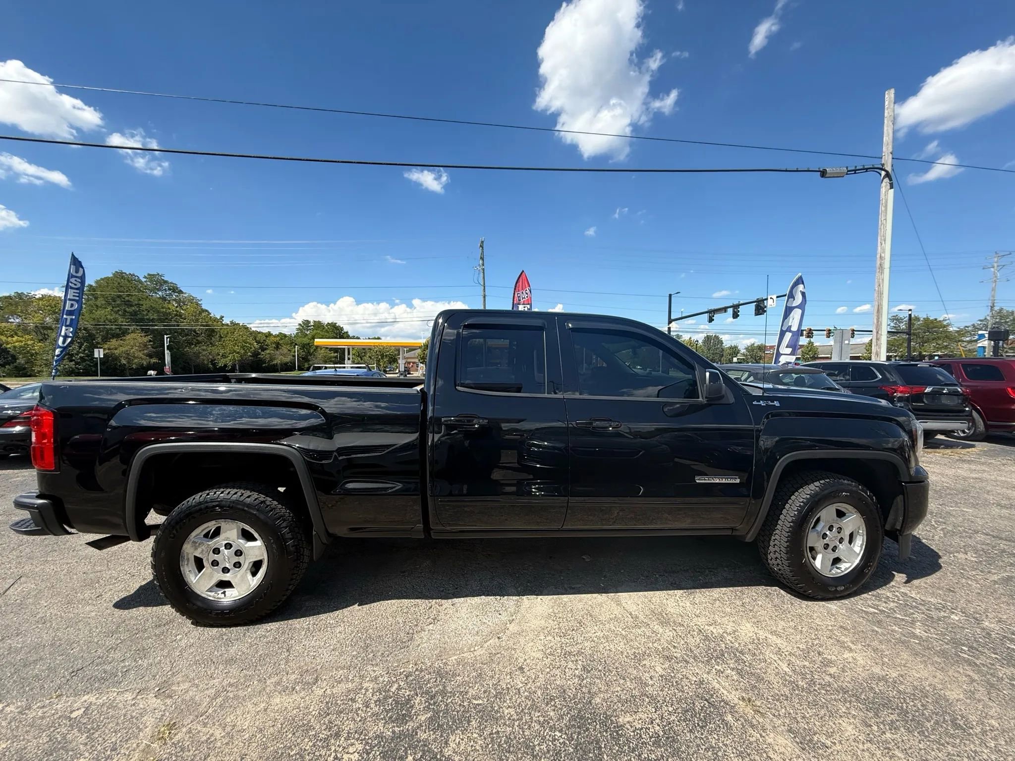 Used 2018 GMC Sierra 1500 4x4 Double Cab w/ Elevation Edition image 7