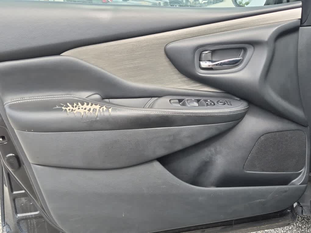 Used 2018 Nissan Murano S AWD/4WD image 9