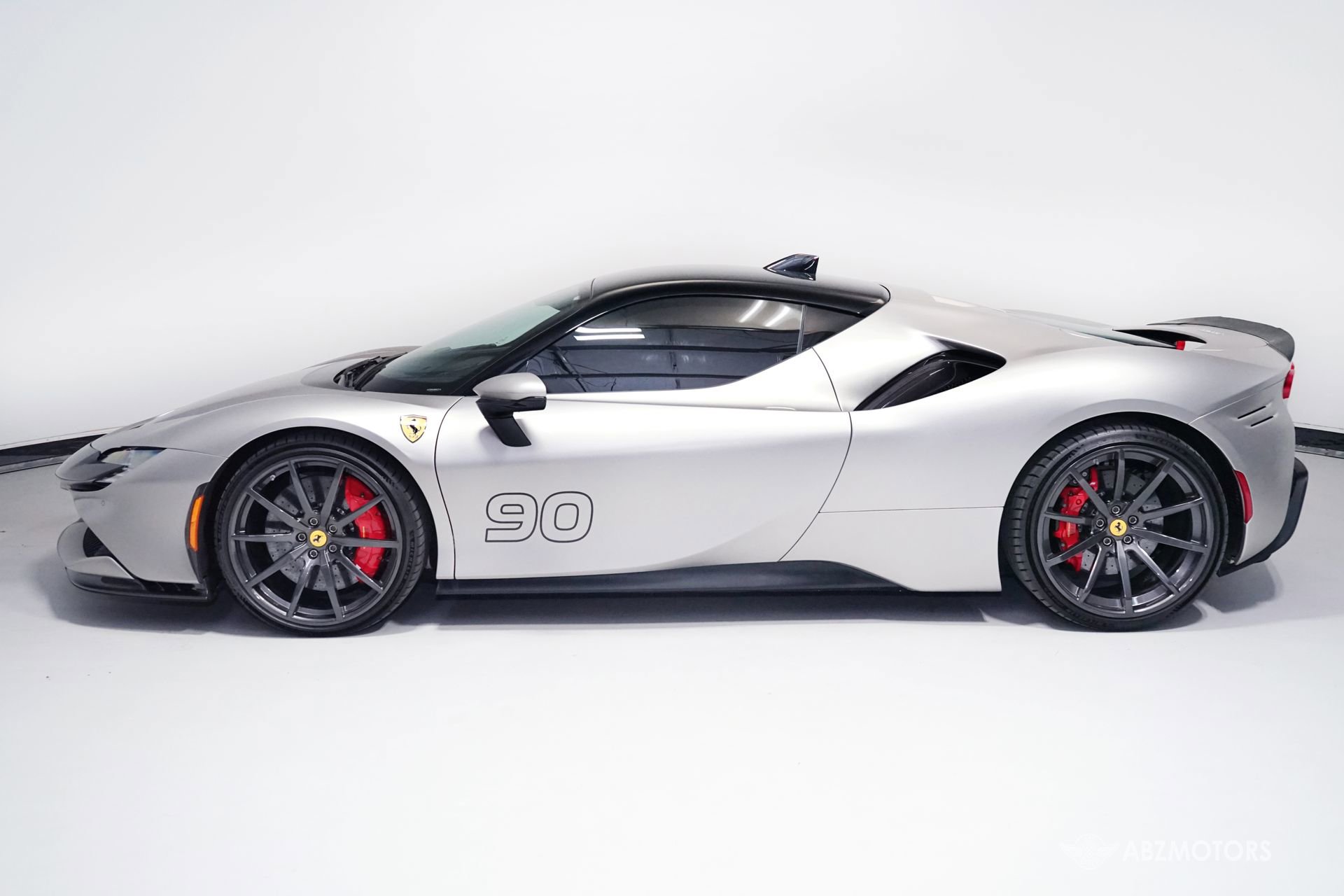 Used 2021 Ferrari SF90 Stradale AWD/4WD image 5