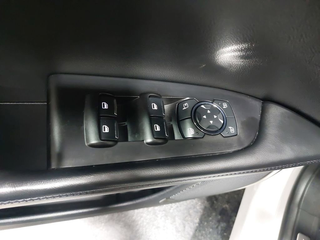 Used 2023 Lincoln Nautilus AWD w/ Premium Package image 28