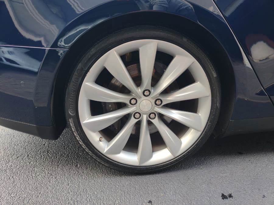 Used 2014 Tesla Model S 85 image 33