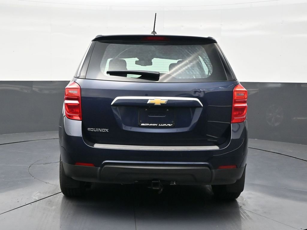 Used 2017 Chevrolet Equinox LS FWD image 4