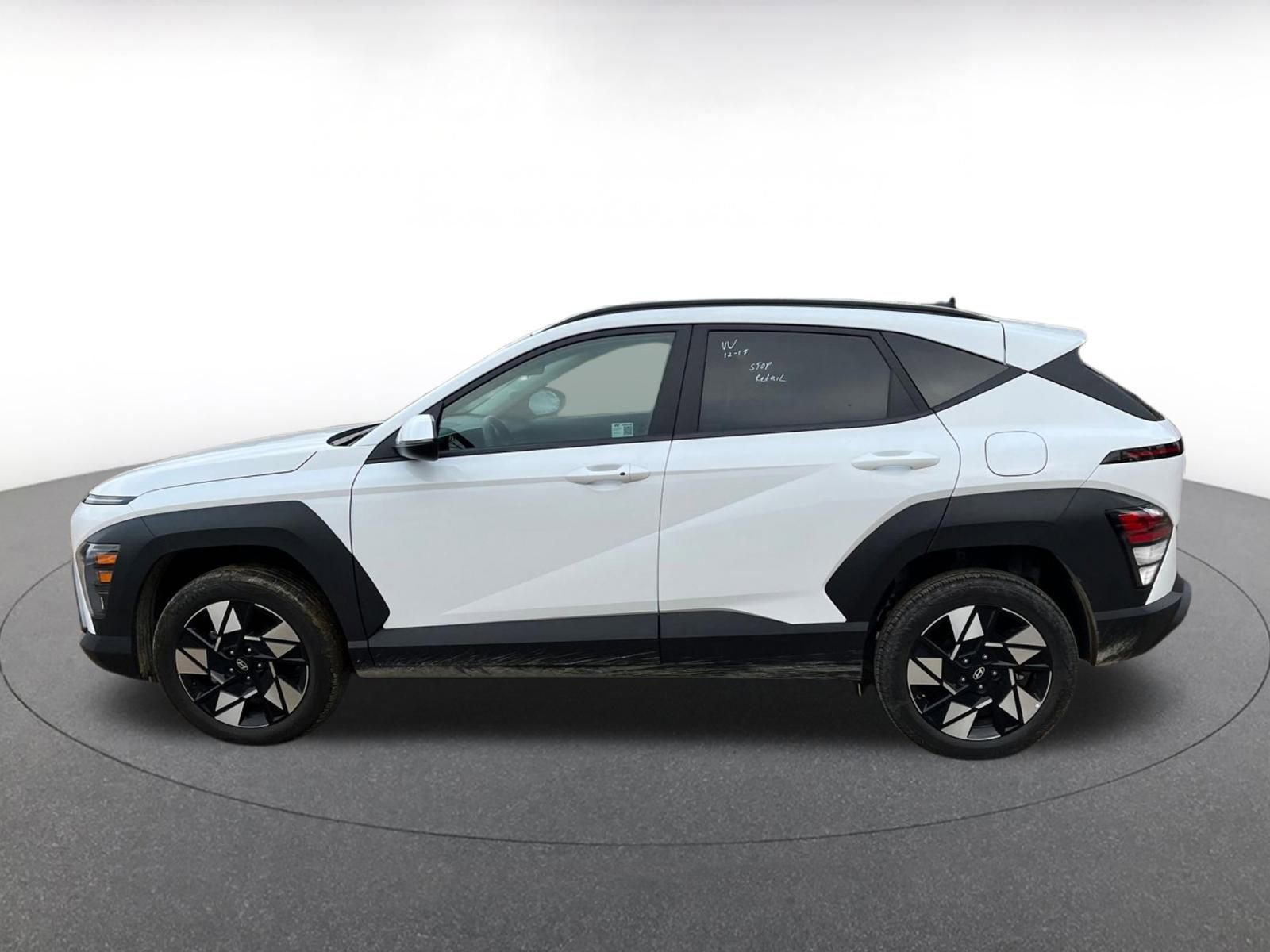 Used 2025 Hyundai Kona SEL image 10