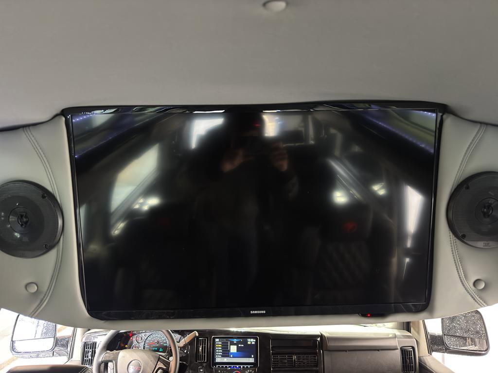 New 2025 GMC Savana 2500 Extended w/ Driver Convenience Package image 42