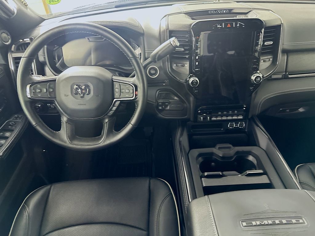 Used 2024 RAM 2500 Limited image 17