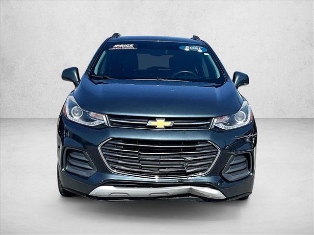 Used 2021 Chevrolet Trax LT w/ Driver Confidence Package FWD image 3
