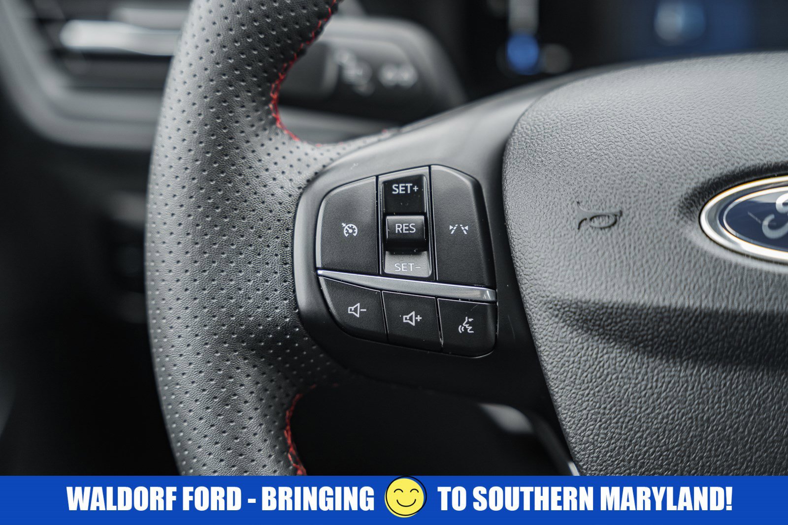 Used 2025 Ford Escape ST-Line Select image 33