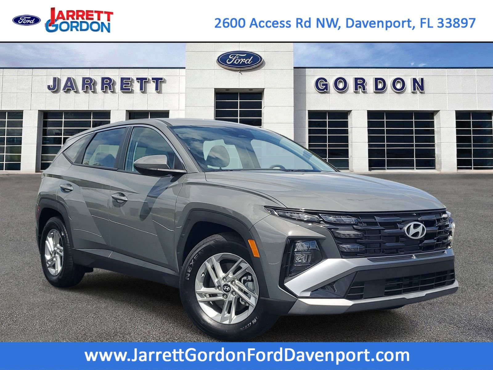 Used 2025 Hyundai Tucson SE