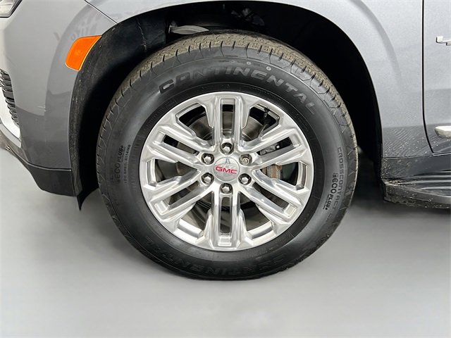 Used 2021 GMC Yukon SLT w/ SLT Luxury Package image 29