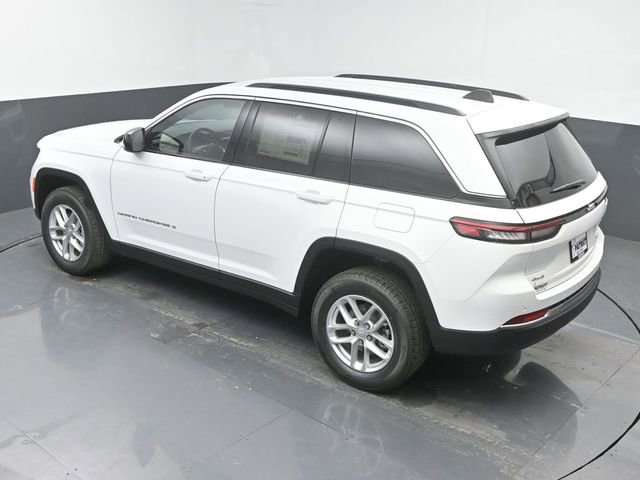 New 2026 Jeep Grand Cherokee Laredo AWD/4WD image 30