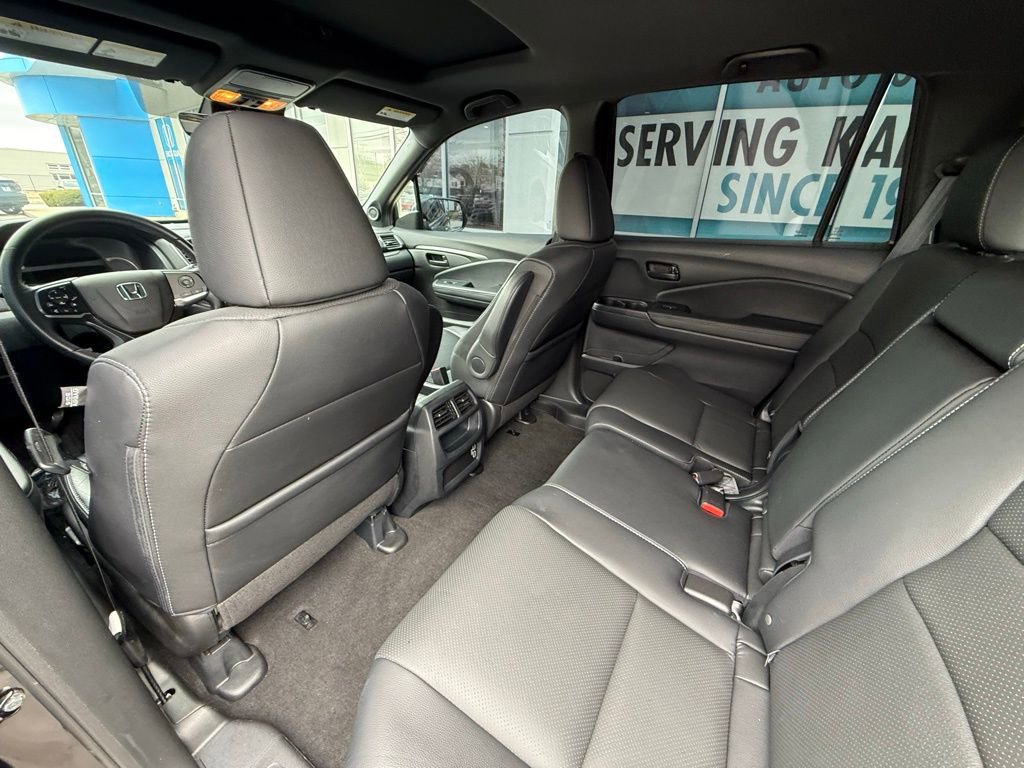 Used 2023 Honda Passport EX-L image 29