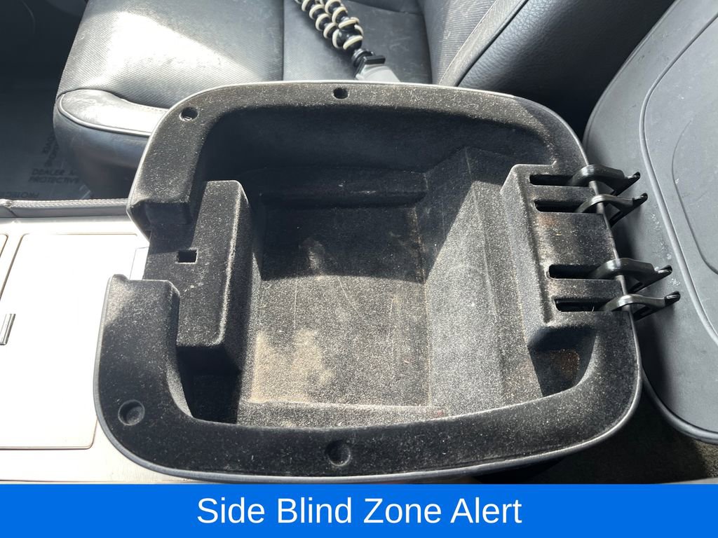 Used 2013 Cadillac Escalade ESV Platinum image 30