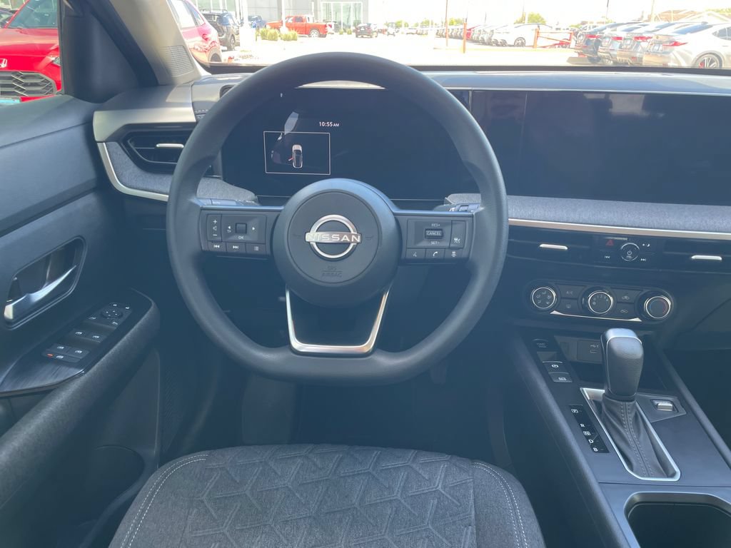 Certified 2025 Nissan Kicks SV FWD image 13
