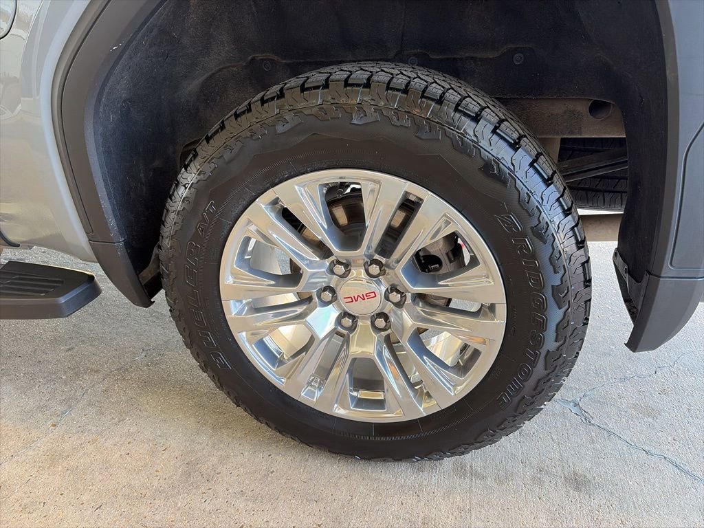 Certified 2025 GMC Sierra 1500 Denali image 8