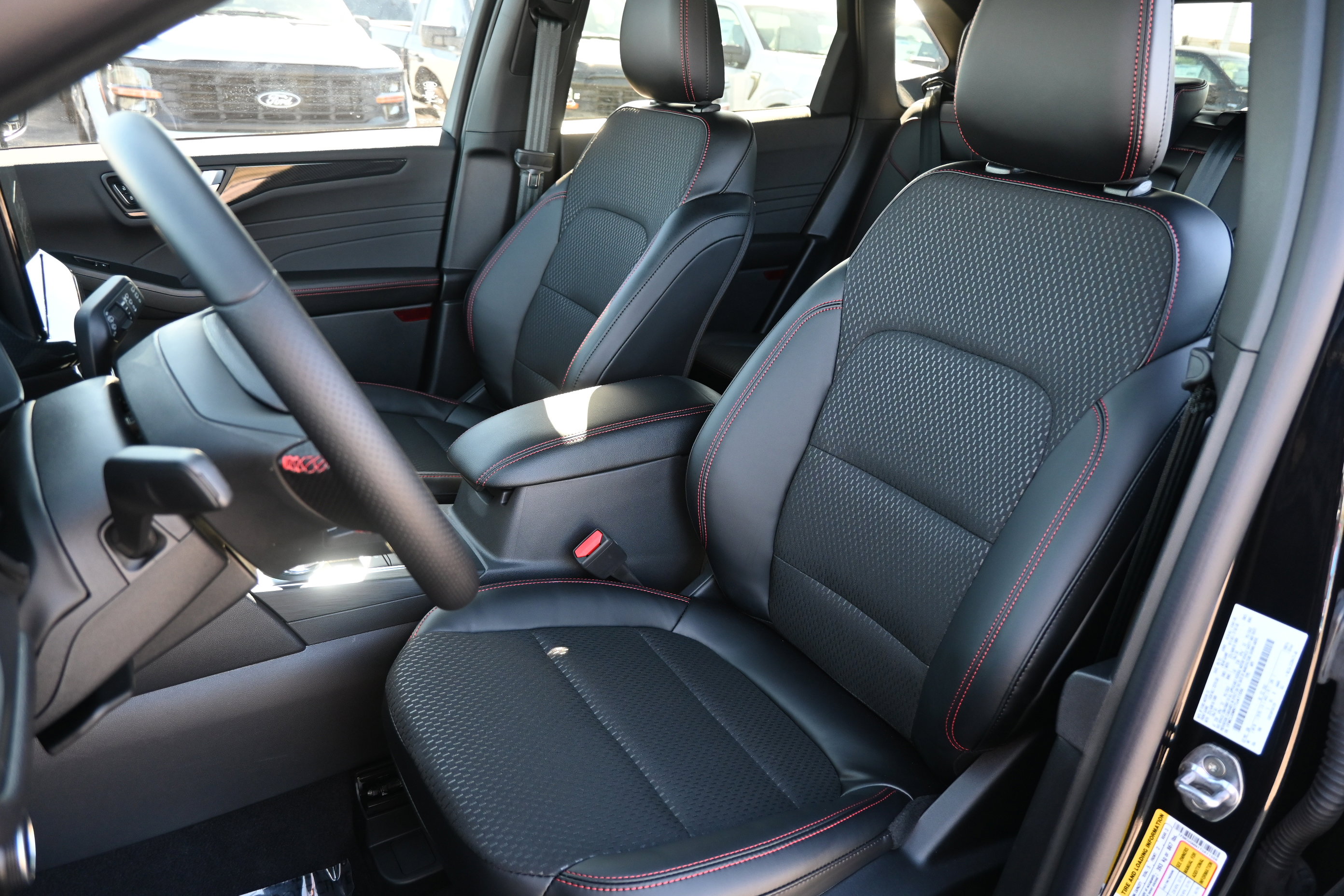 New 2026 Ford Escape ST-Line w/ Tech Pack #1 image 30