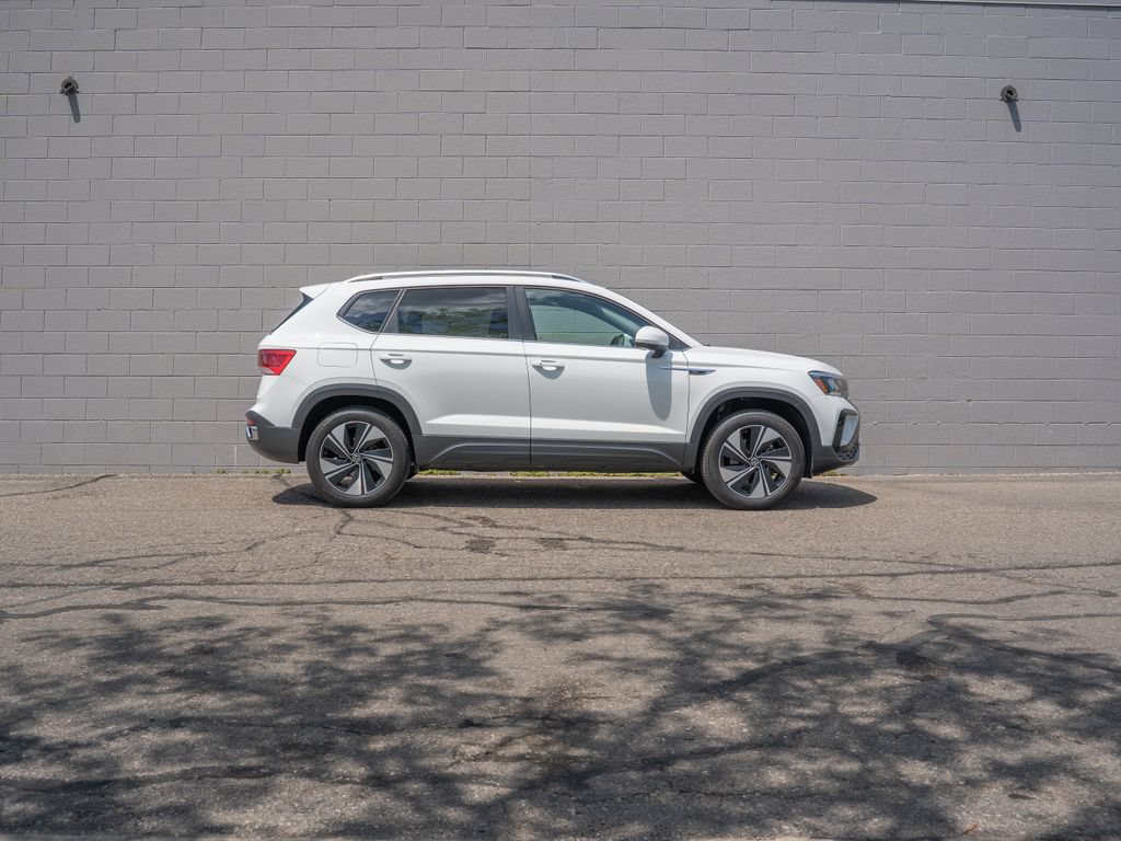 Certified 2023 Volkswagen Taos S FWD image 8
