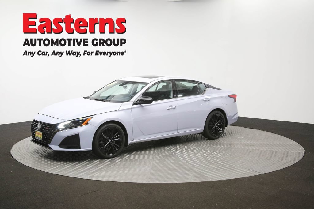 Used 2023 Nissan Altima 2.5 SR w/ SR Premium Package FWD image 60