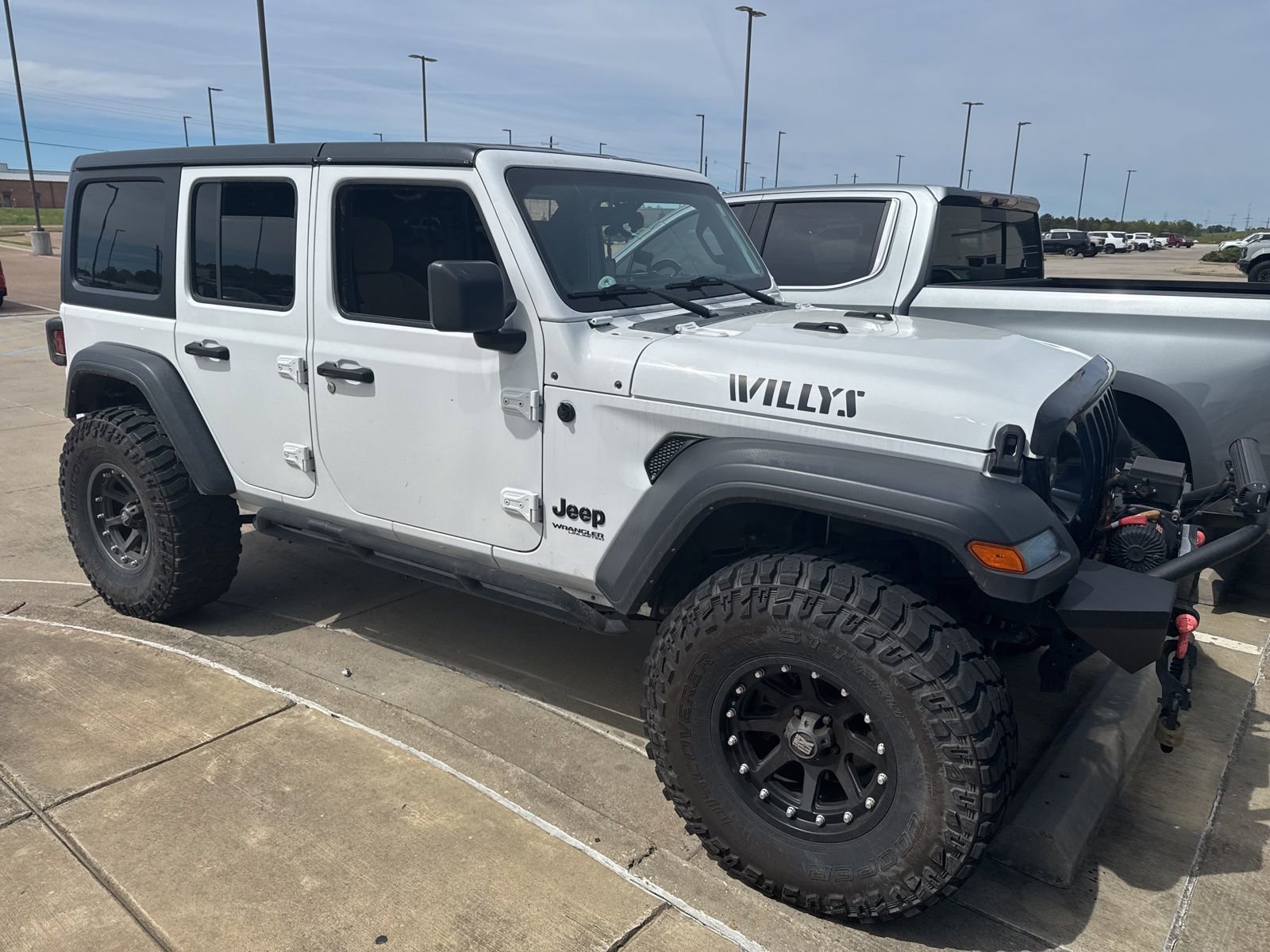 Used 2021 Jeep Wrangler Unlimited Sport image 3
