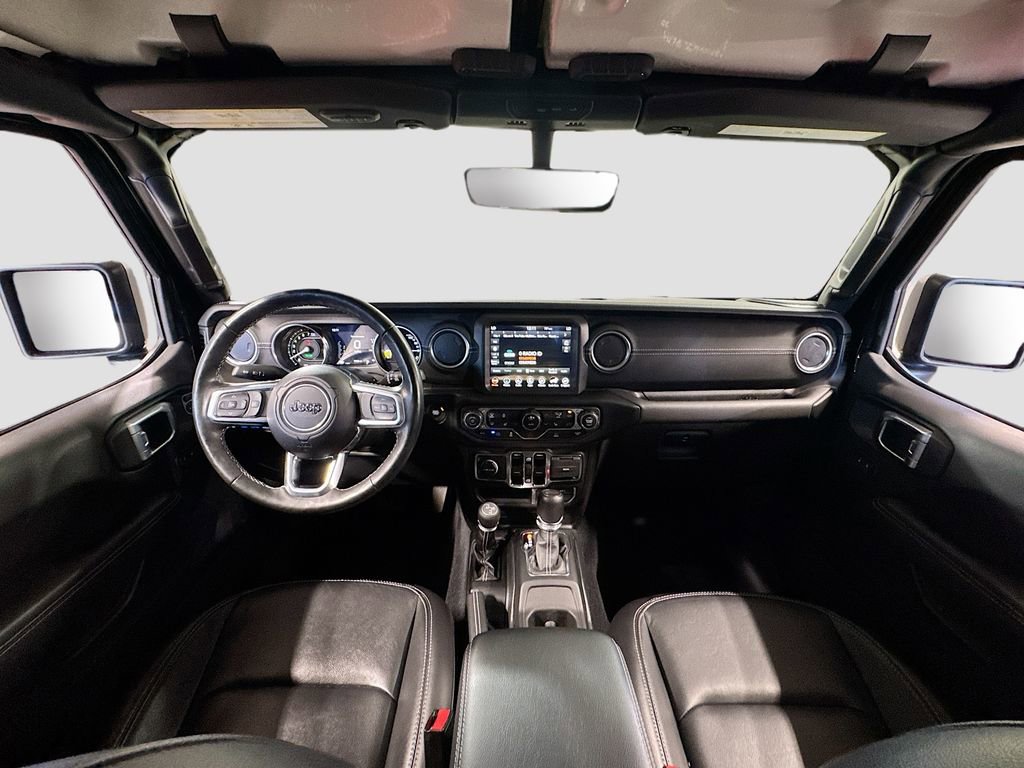Used 2023 Jeep Wrangler Unlimited Sahara w/ Cold Weather Group AWD/4WD image 14