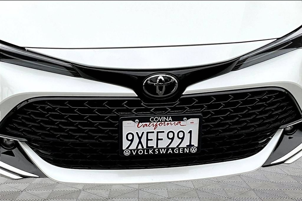 Used 2026 Toyota Corolla XSE FWD image 32