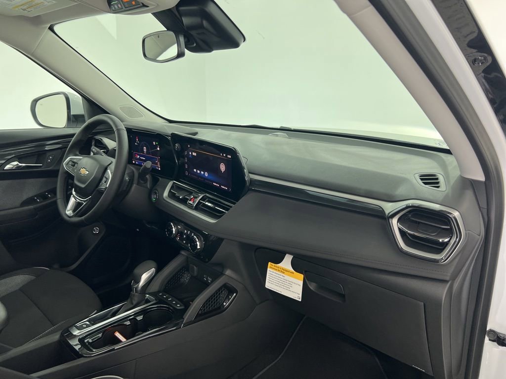New 2026 Chevrolet TrailBlazer LT w/ Convenience Package image 26